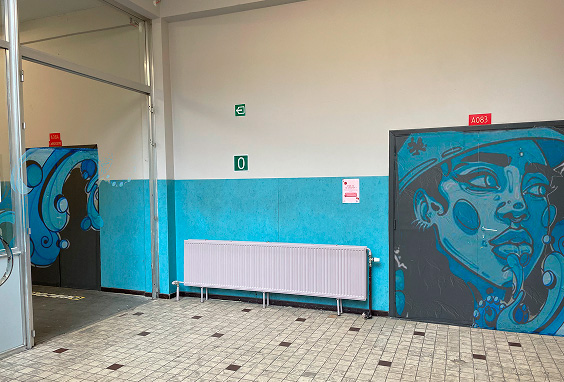 Design de la porte extérieure du local à aménager